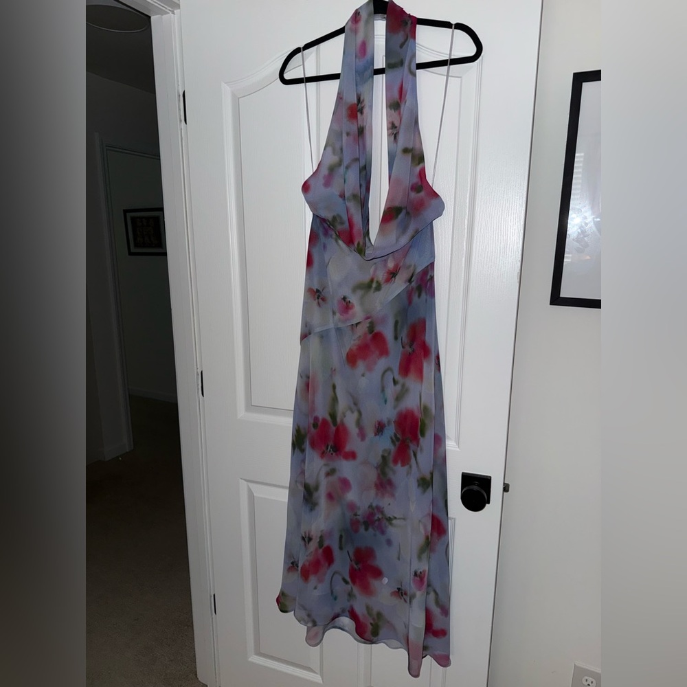Zara White Floral Backless Halter Maxi Dress - Picture 6 of 7